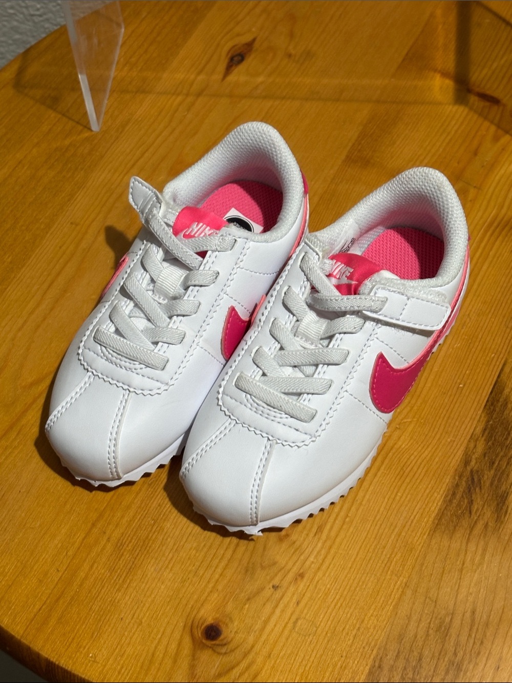 Nike Kids White and Pink Low-Top Sneakers 8C